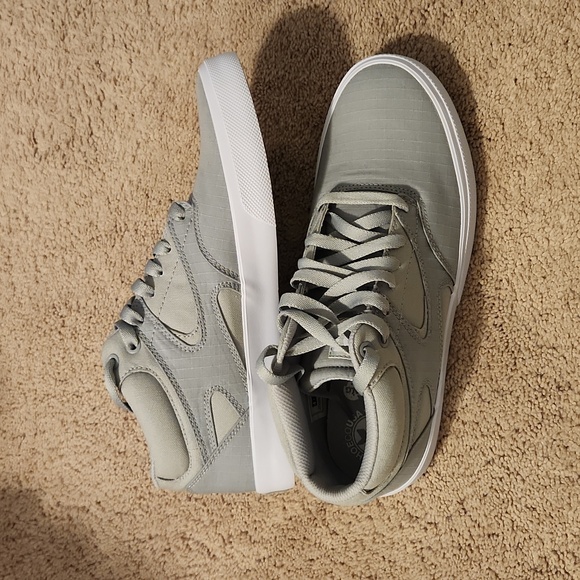 DC Kalis Vulc Mid Skate Scooter Shoe sneaker NWOT - Picture 3 of 9